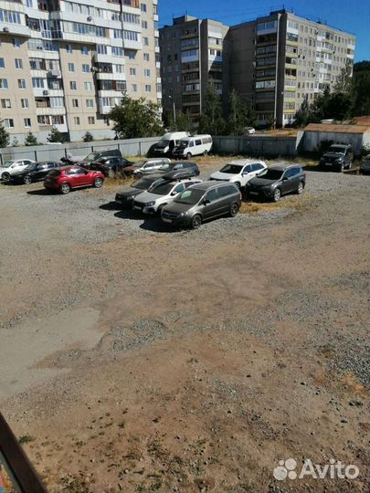 Автостоянка для легкового транспорта