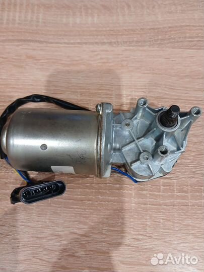 Мотор стеклоочистителя