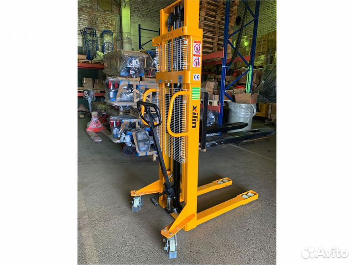 Штабелер гидравлический ручной