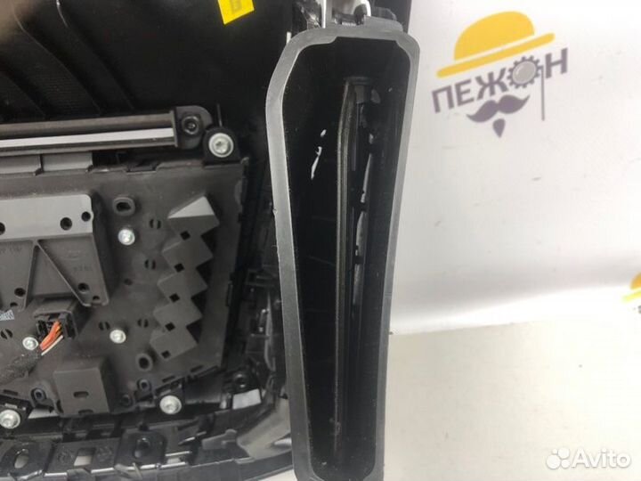 Блок управления магнитолой Ford Focus универсал