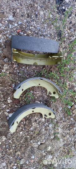 Тормозные колодки задние на ваз 2109