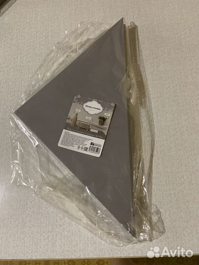 Полочка настенная