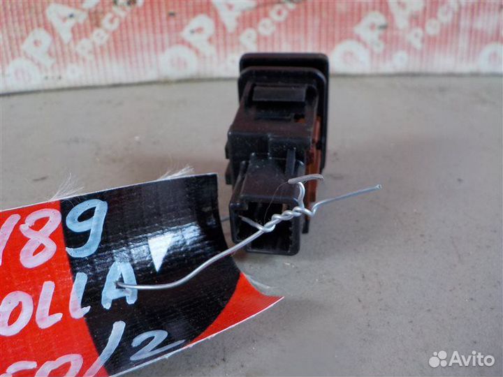 Кнопка омывателя фар Toyota Corolla ADE150 1zrfe