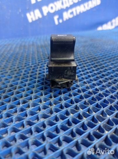 Кнопка стеклоподъемника Chery Amulet A15 лифтбэк