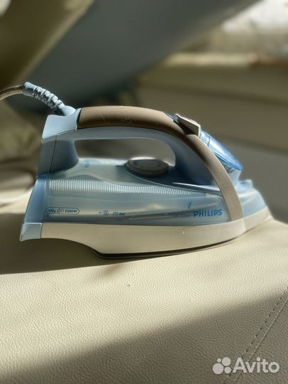 Утюг Philips