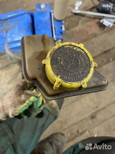 Бачок гур ford fusion