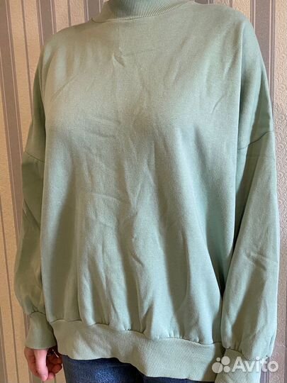 Оверсайз свитшот Pull&Bear