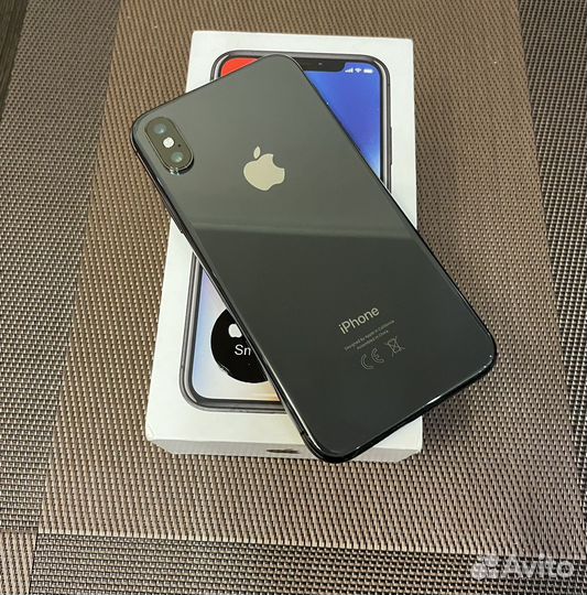 iPhone X, 256 ГБ
