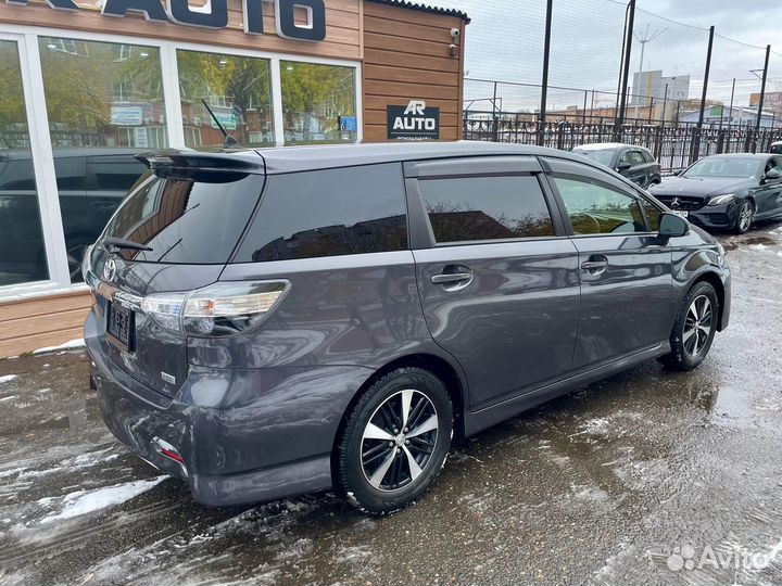 Toyota Wish 1.8 CVT, 2016, 86 000 км