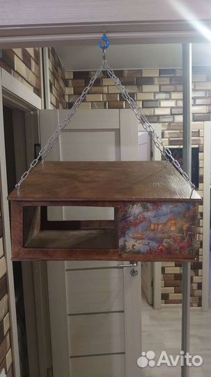 Кормушка-скворечник