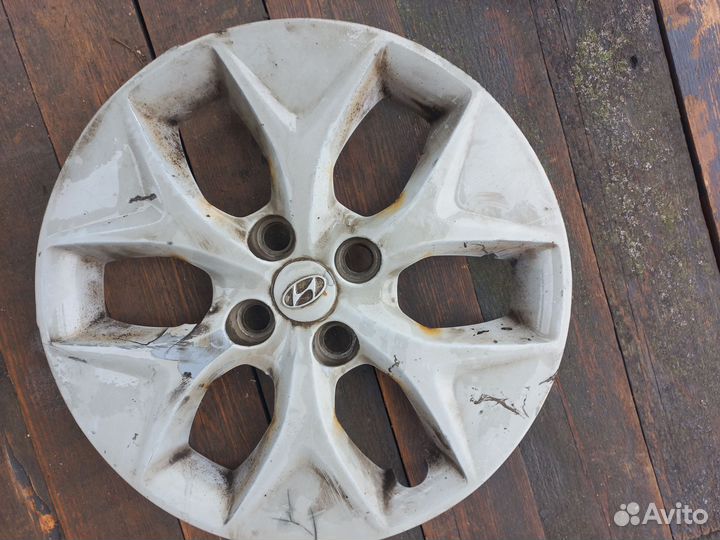 Колпаки на hyundai solaris r15