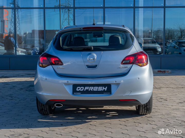 Opel Astra 1.4 AT, 2011, 176 040 км