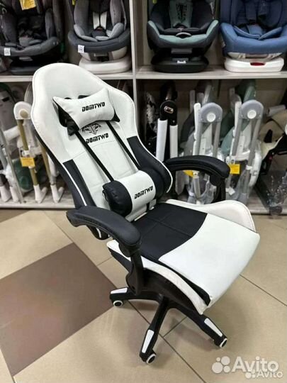 Компьютерное кресло новое