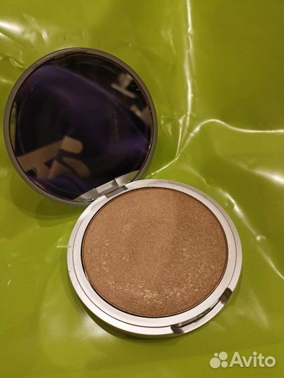 TheBalm хайлайтер Bonnie-lou manizer