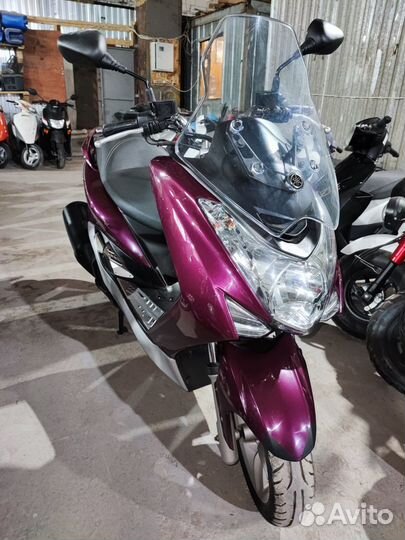 Максискутер Yamaha Majesty 155S 2018 год. Гарантия