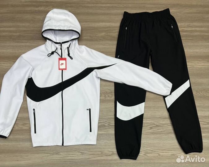 Спортивный костюм nike