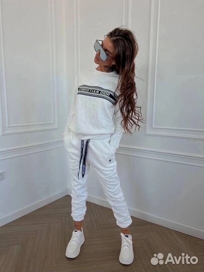 Спортивный костюм женский christian Dior