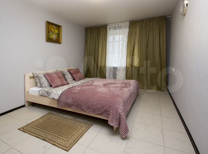 1-к. квартира, 42 м², 1/10 эт.