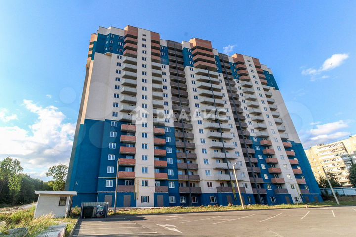 Машиноместо, 13 м²