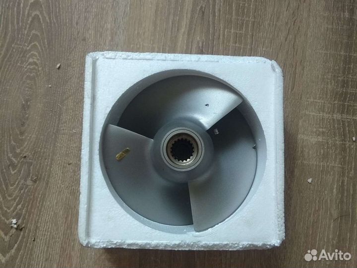 Винт для гидроцикла BRP 271000299