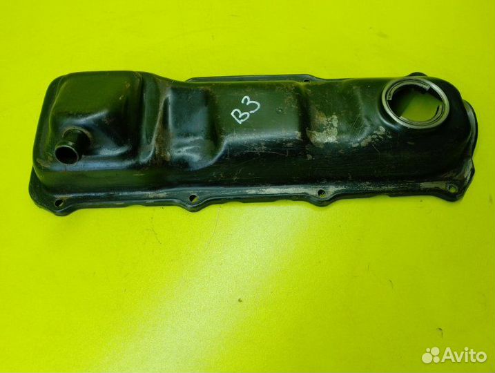 Крышка головки блока цилиндров Volkswagen Passat