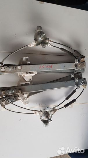 Задние стеклоподъемники на Hyundai accent