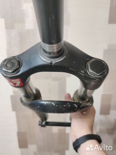 Вилка rock shox argyle