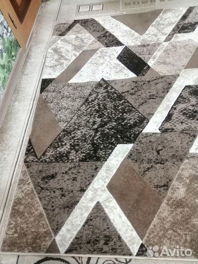 Палас новый