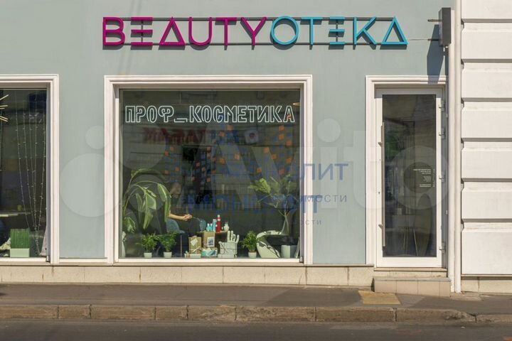 Продам здание, 315.2 м²