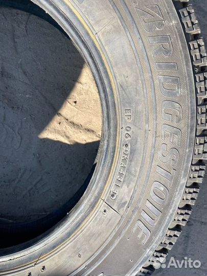 Bridgestone Blizzak VRX 185/65 R14