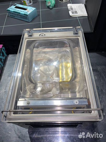 Вакуумный упаковщик