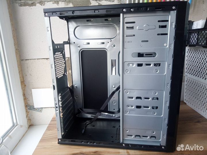Корпус для пк ATX (без бп)
