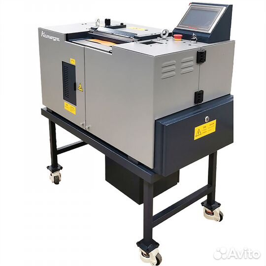 Машина для выравнивания кожи (двоильная)