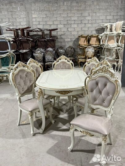 Столы и стулья новые