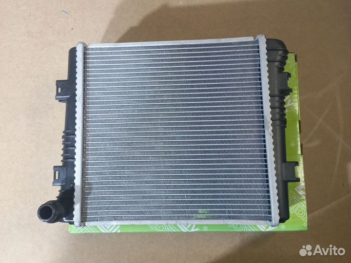 Радиатор охлаждения A0995005903