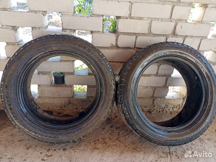 Bridgestone Blizzak Revo GZ R16