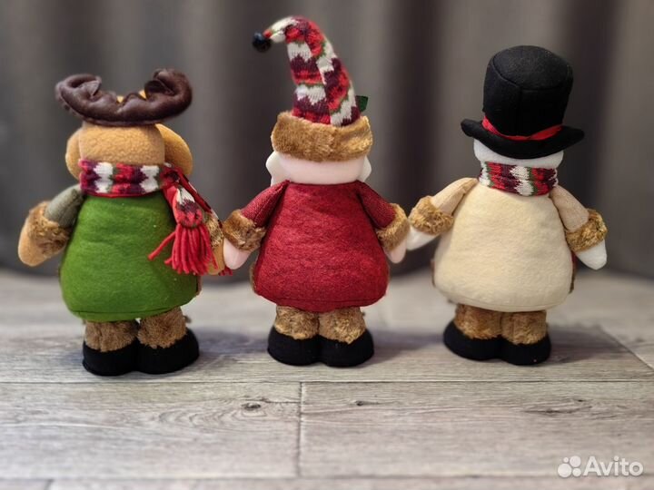 Новогодние игрушки