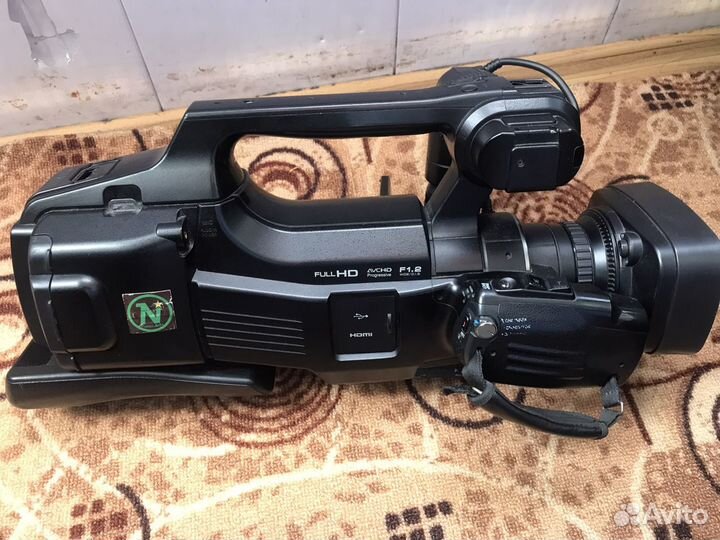 Видеокамера JVC камера в хорошим состояние