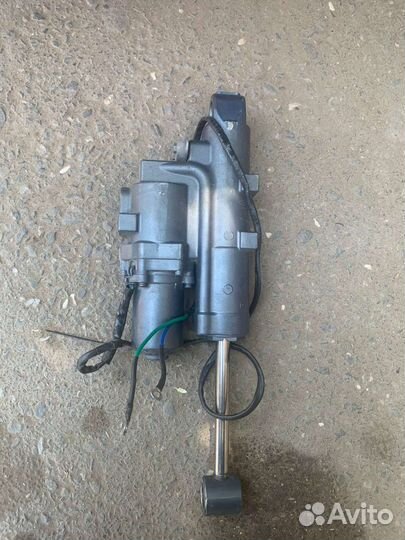 Подьемник Yamaha F50,F60,F70