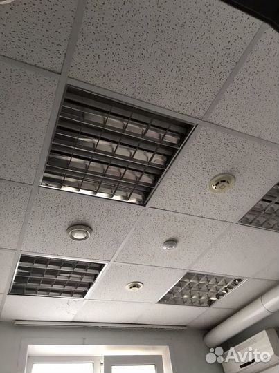 Светильник потолочный, кол-во 9 штук