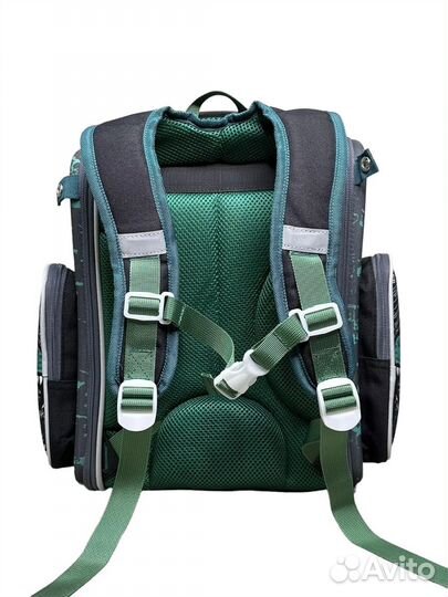 Школьный рюкзак