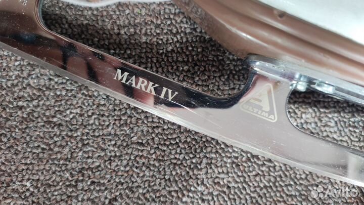 Фигурные коньки jackson