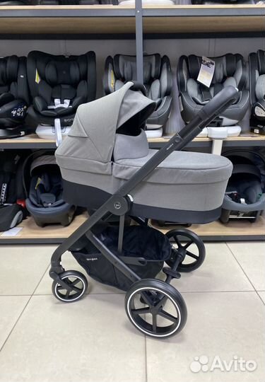 Коляска Cybex