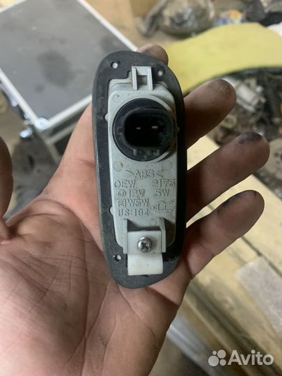 Поворот в крыло Subaru Impreza