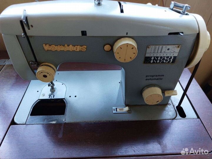 Швейная машинка veritas