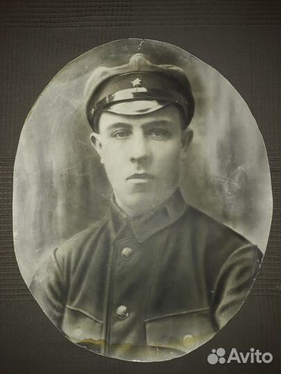 Старинное довоенное крупное фото красноармеец