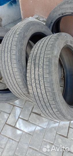 Bridgestone Dueler H/T 33 235/55 R19