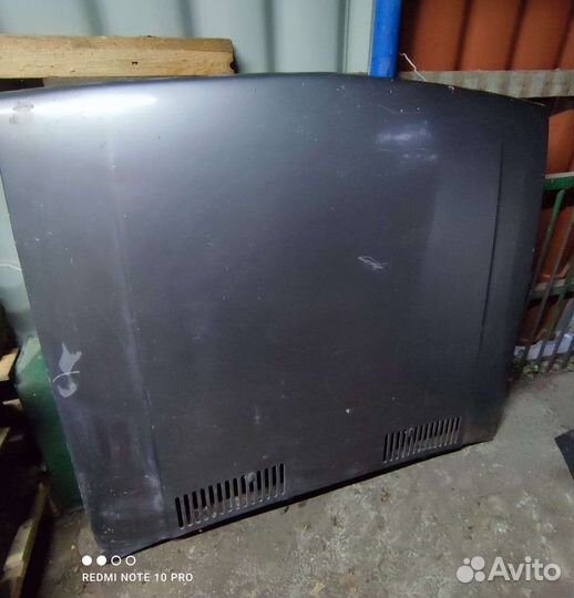 Капот на Аudi 80 сигара