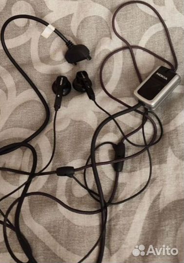 Bluetooth гарнитура nokia