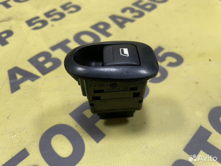 Кнопка стеклоподъемника зп Peugeot 406